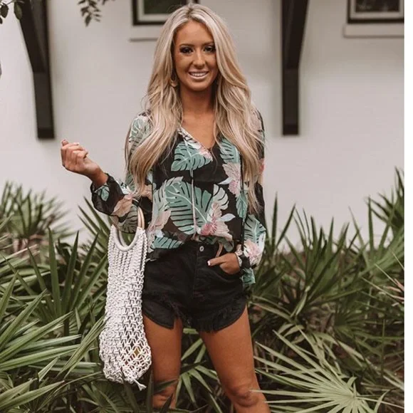 EUC SIZE S Impressions Palm Sheer Shift Top - Picture 2 of 8